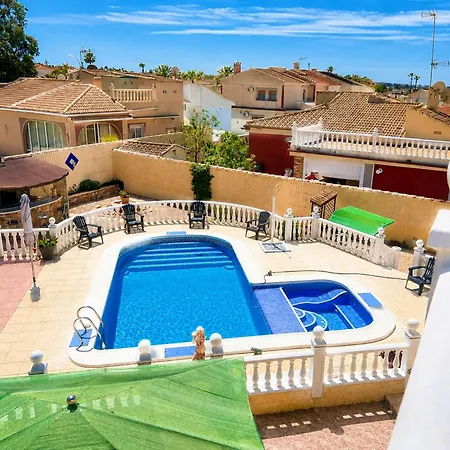 Villa Private Pool In El Chaparral